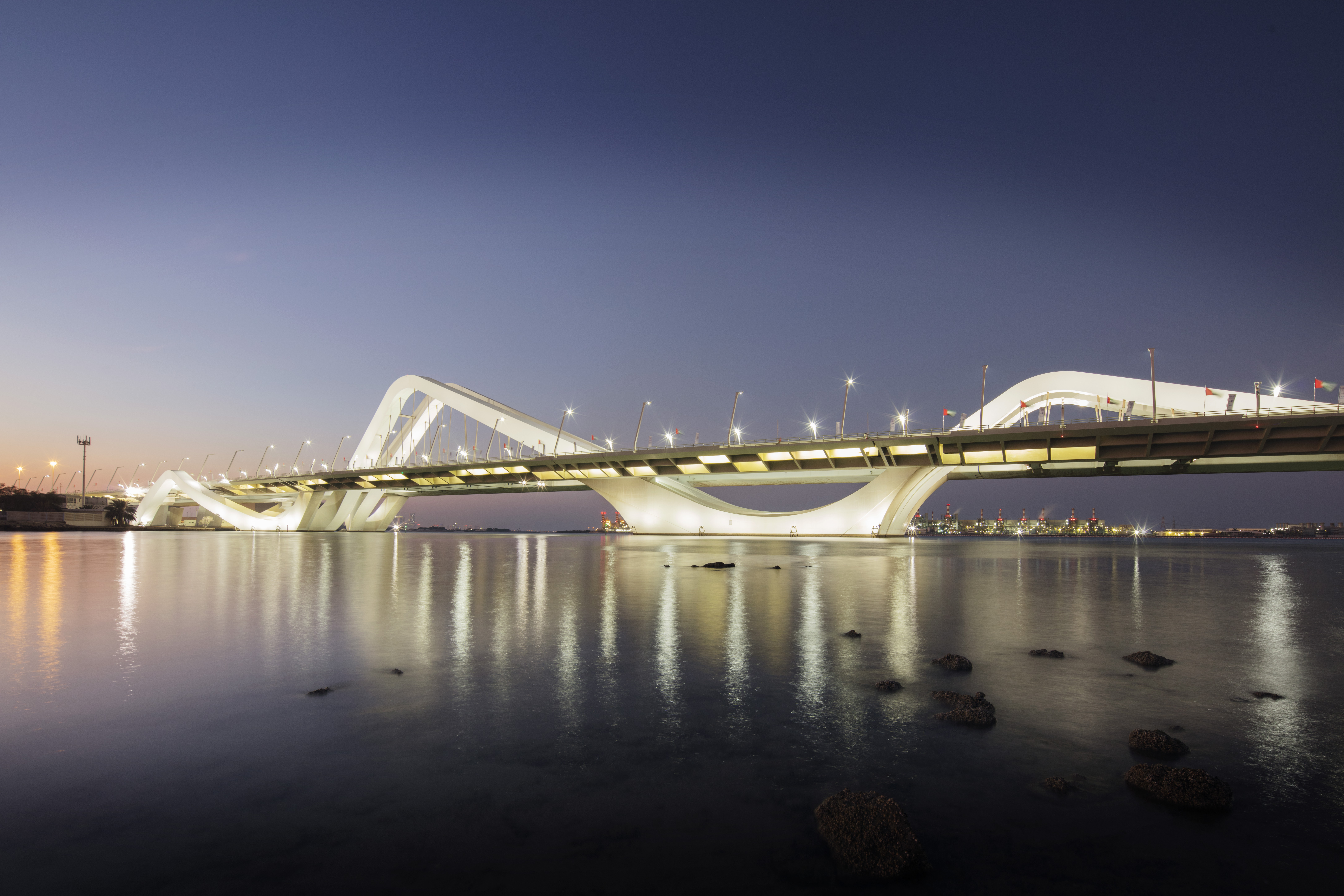 Panoramic view of Sheikh Zayed Bridge