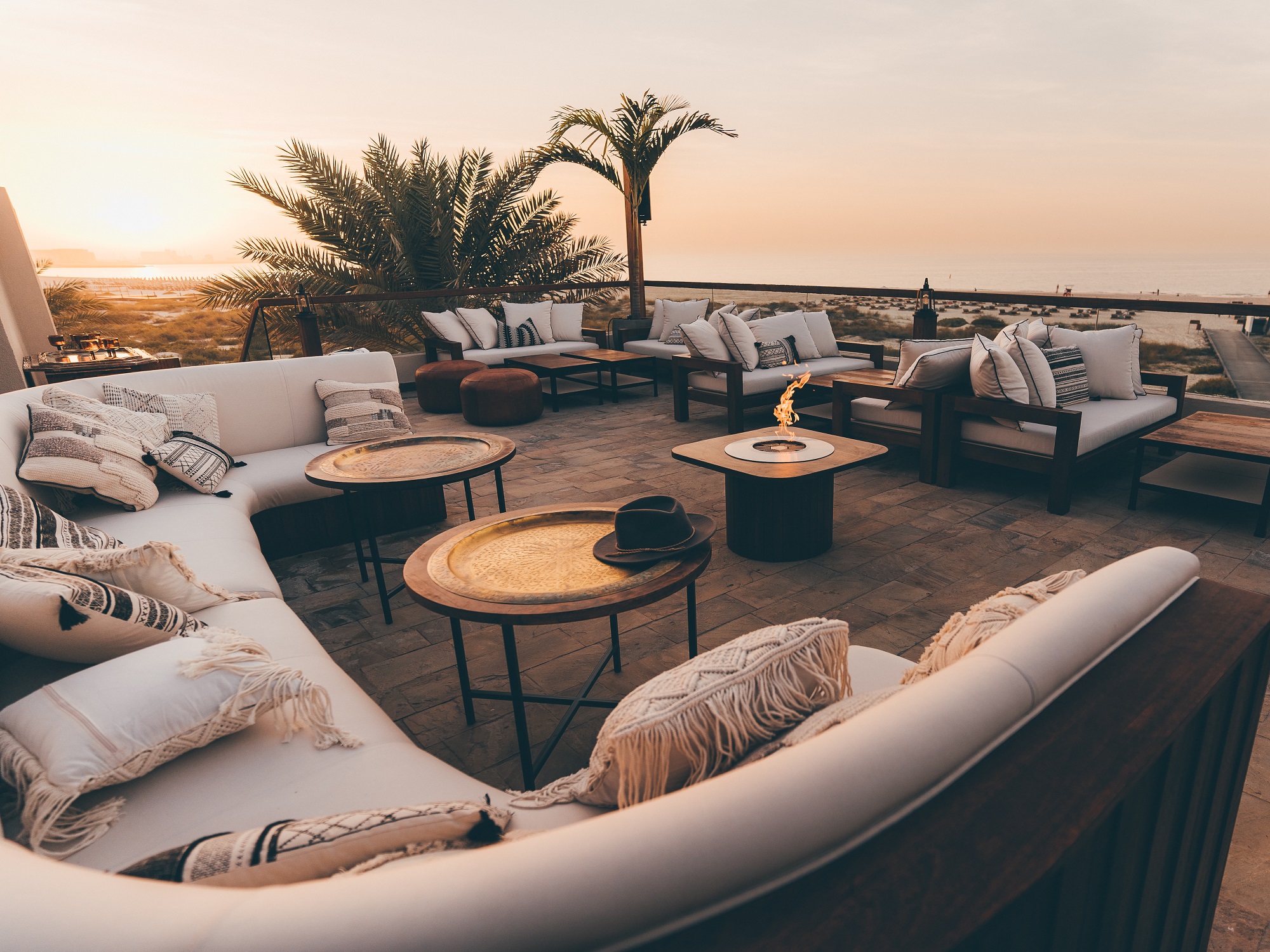 Shala Beach Lounge